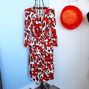 Gorgeous, sexy DVF Wrap Mini Dress